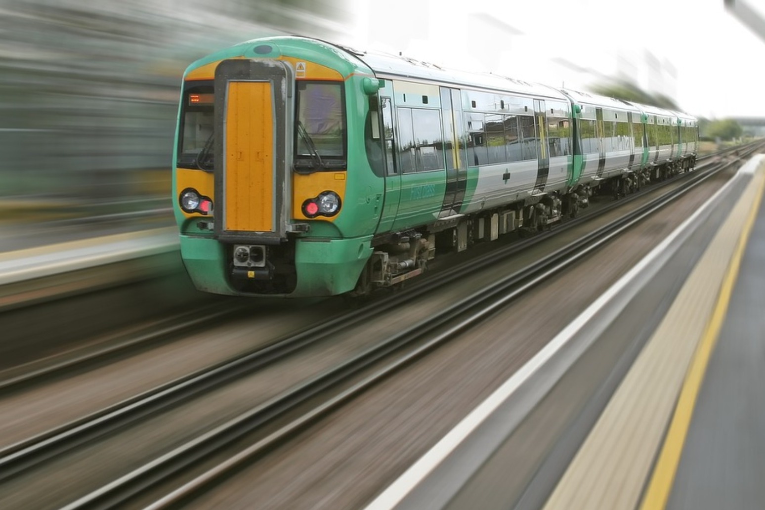 NORTHERN LEADERS MEET AS CRITICISM OF RAIL OPERATORS GROWS
